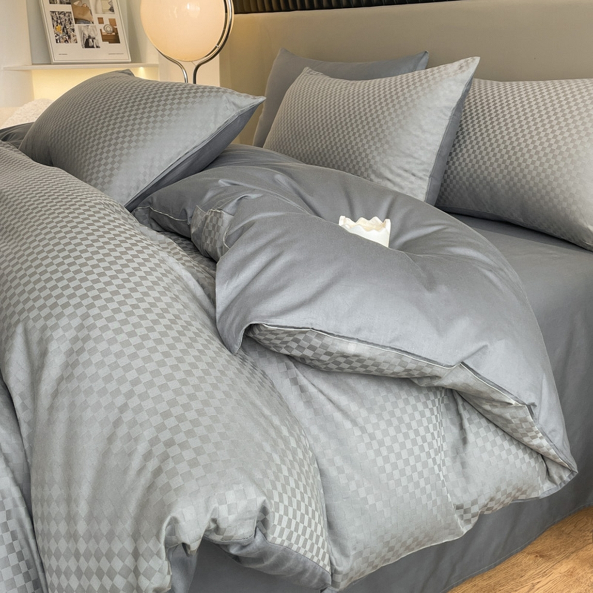 91家纺网 家纺一手货源 找家纺 （总）琪格格纺织 2026新款轻奢长绒棉纯棉高级感提花方格酒店名宿居家四件套