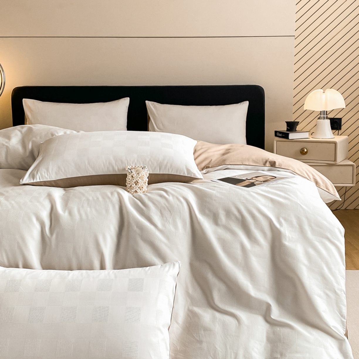 91家纺网 家纺一手货源 找家纺 琪格格纺织 2026新款轻奢长绒棉纯棉高级感提花方格酒店名宿居家四件套 60长绒棉-简格奶白亚麻棕