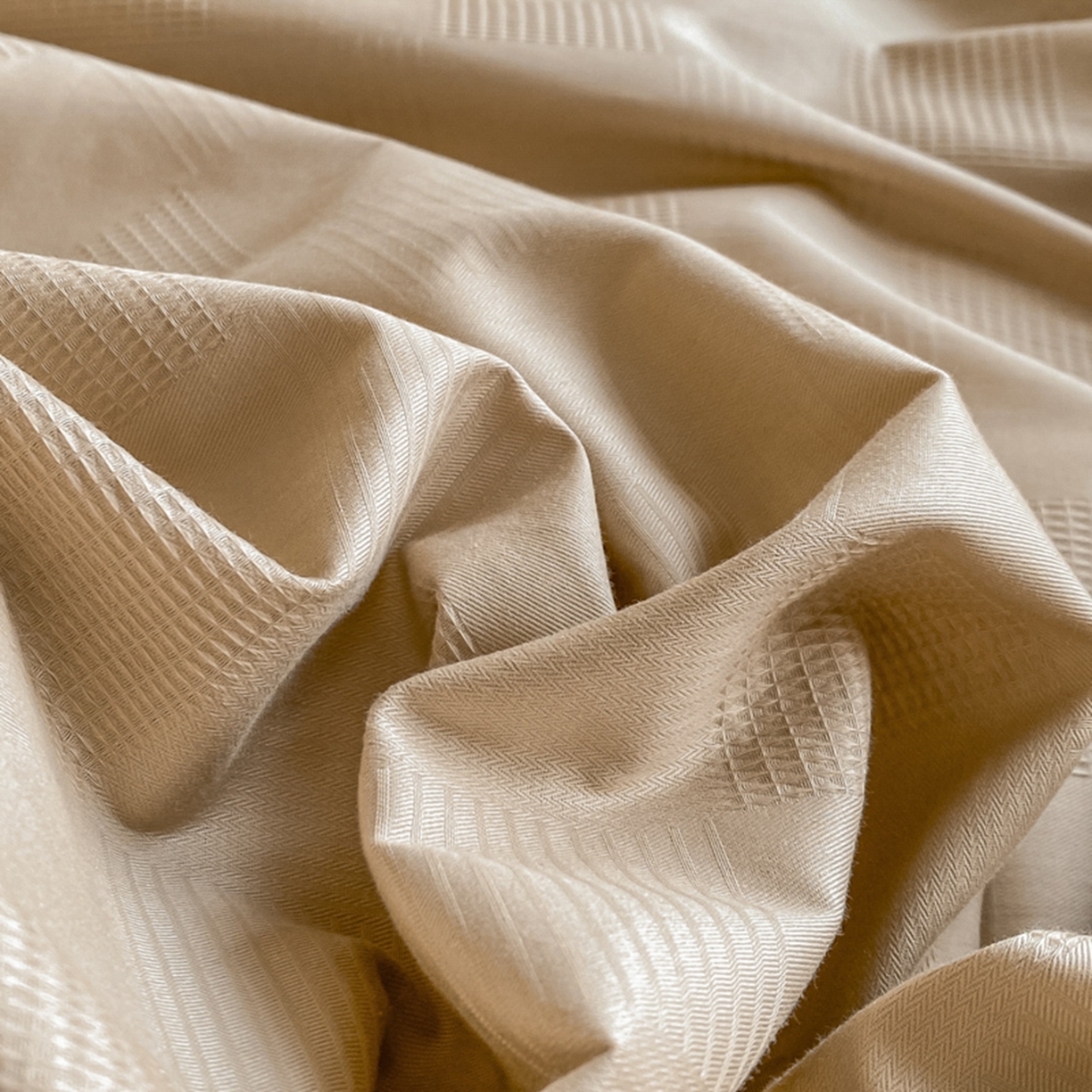 91家纺网 家纺一手货源 找家纺 琪格格纺织 2026新款轻奢长绒棉纯棉高级感提花方格酒店名宿居家四件套 60长绒棉-简格亚麻棕