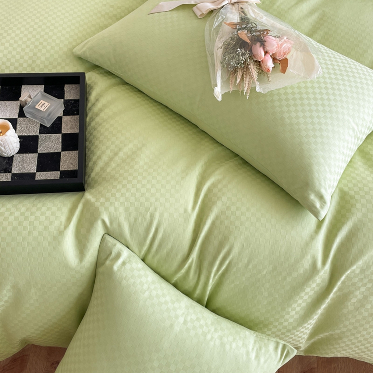 91家纺网 家纺一手货源 找家纺 琪格格纺织 2026新款轻奢长绒棉纯棉高级感提花方格酒店名宿居家四件套 60长绒棉-纯果绿