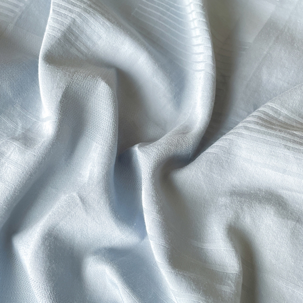 91家纺网 家纺一手货源 找家纺 琪格格纺织 2026新款轻奢长绒棉纯棉高级感提花方格酒店名宿居家四件套 原棉大提花-浅蓝