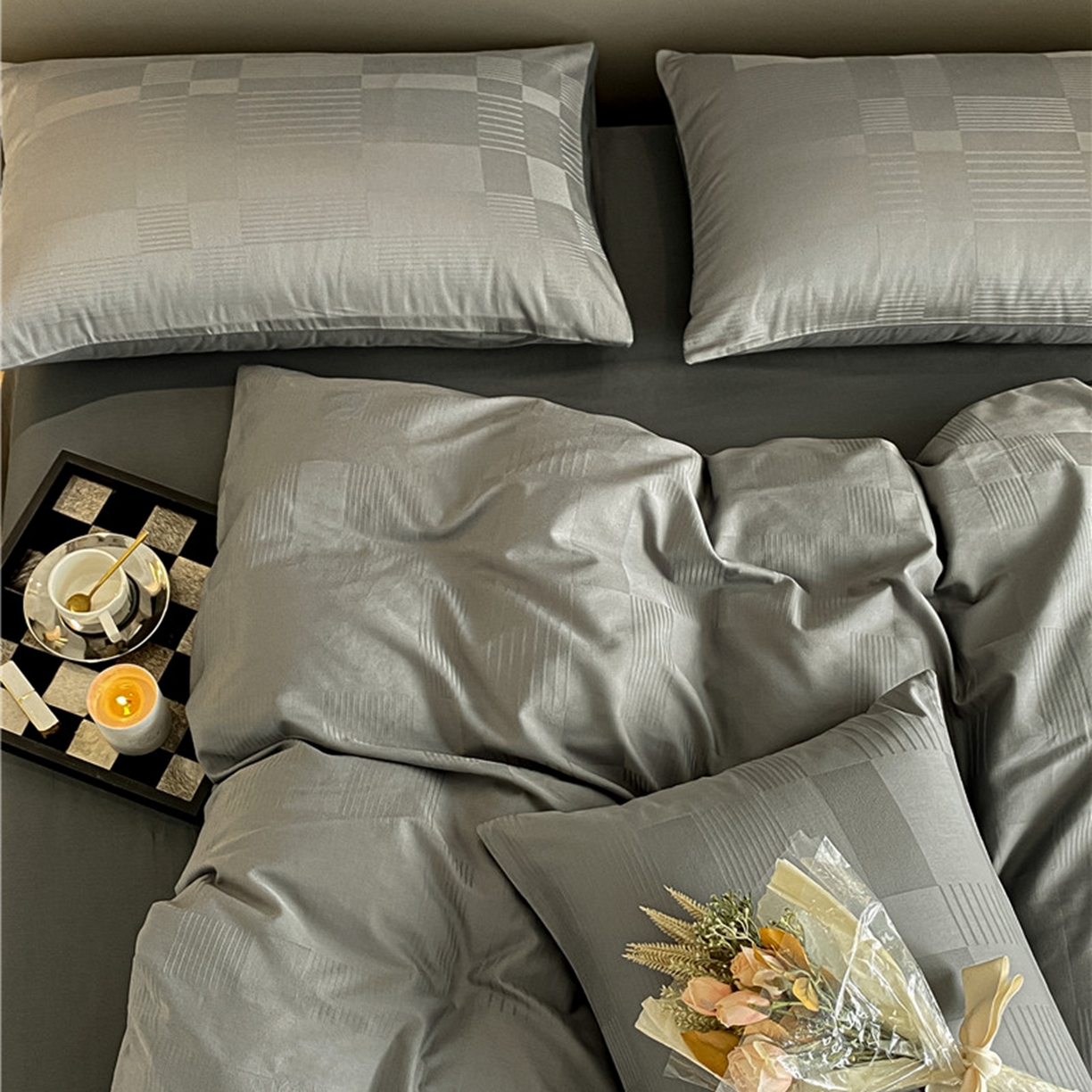 91家纺网 家纺一手货源 找家纺 琪格格纺织 2026新款轻奢长绒棉纯棉高级感提花方格单枕套枕套单件单品枕套 原棉大提花-摩登灰