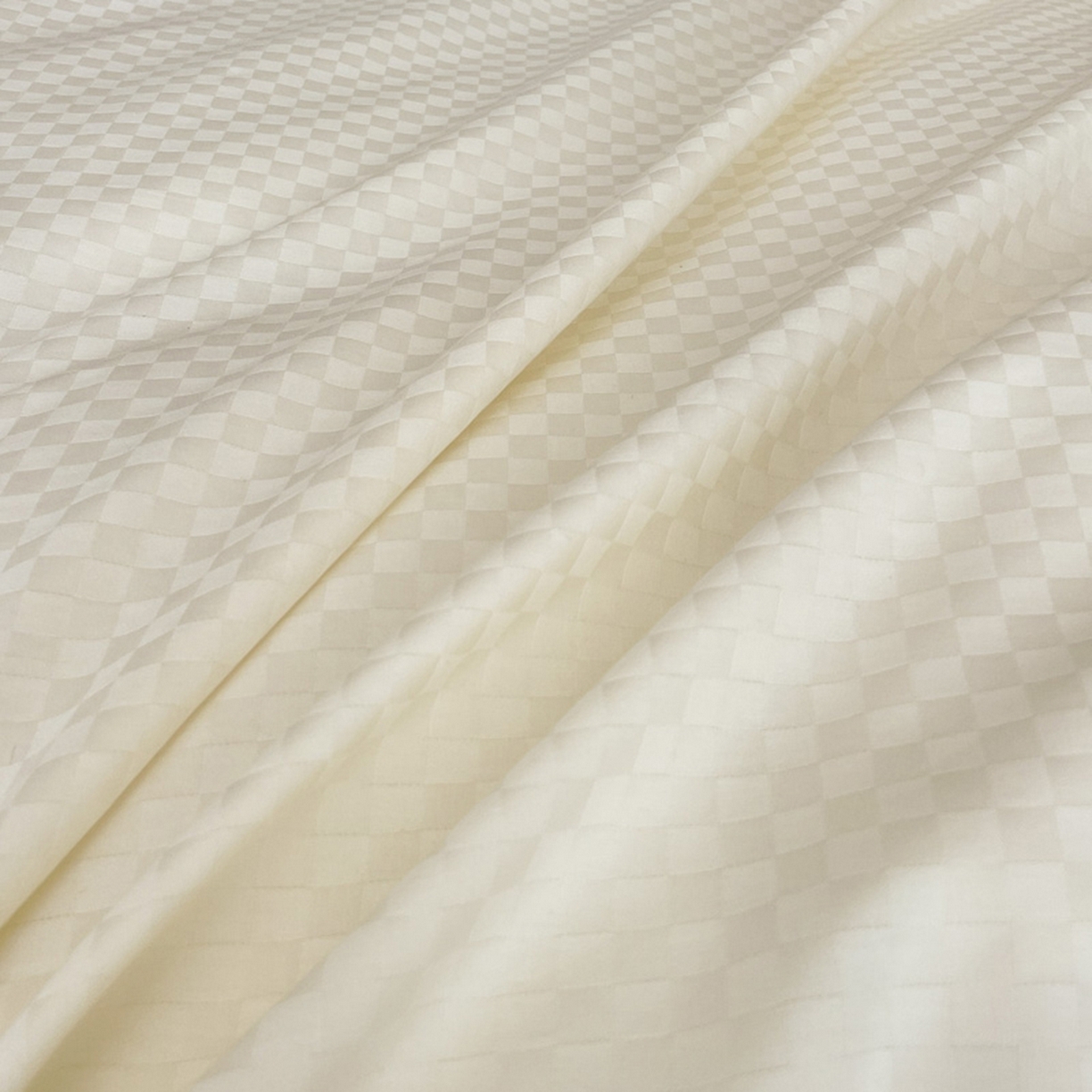 91家纺网 家纺一手货源 找家纺 琪格格纺织 2026新款轻奢长绒棉纯棉高级感提花方格单被套被套单件单品被套 奶昔白