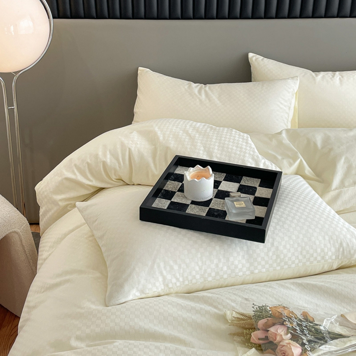 91家纺网 家纺一手货源 找家纺 琪格格纺织 2026新款轻奢长绒棉纯棉高级感提花方格单被套被套单件单品被套 奶昔白