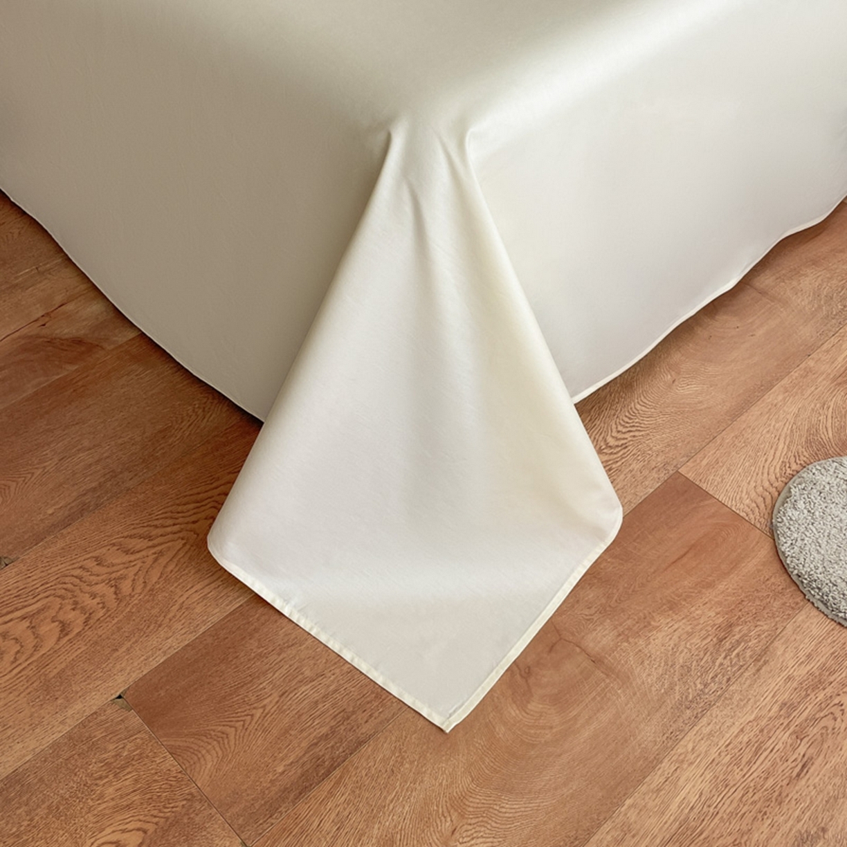 91家纺网 家纺一手货源 找家纺 琪格格纺织 2026新款轻奢长绒棉纯棉高级感提花方格单被套被套单件单品被套 奶昔白