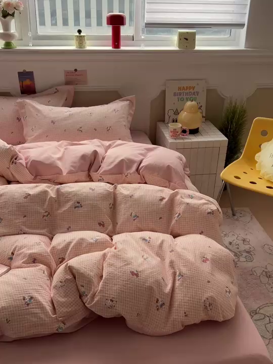 91家纺网 家纺一手货源 找家纺 梦莱斯 2026新款A类古法水洗仿棉云感纱四件套 凯蒂猫