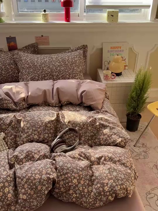 91家纺网 家纺一手货源 找家纺 梦莱斯 2026新款A类古法水洗仿棉云感纱四件套 漫野