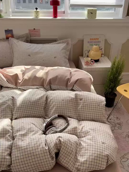 91家纺网 家纺一手货源 找家纺 梦莱斯 2026新款A类古法水洗仿棉云感纱四件套 兔兔格