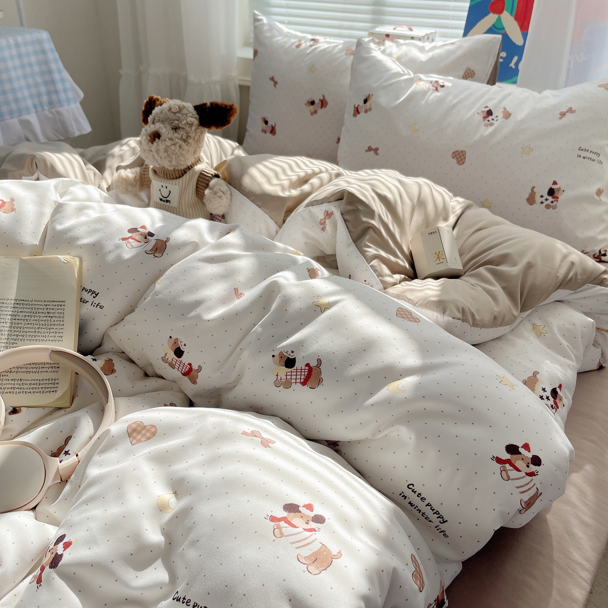 耀悦家纺 2026新款古法仿棉云朵棉吊边床单童趣四件套-第一弹 星月波点腊肠狗