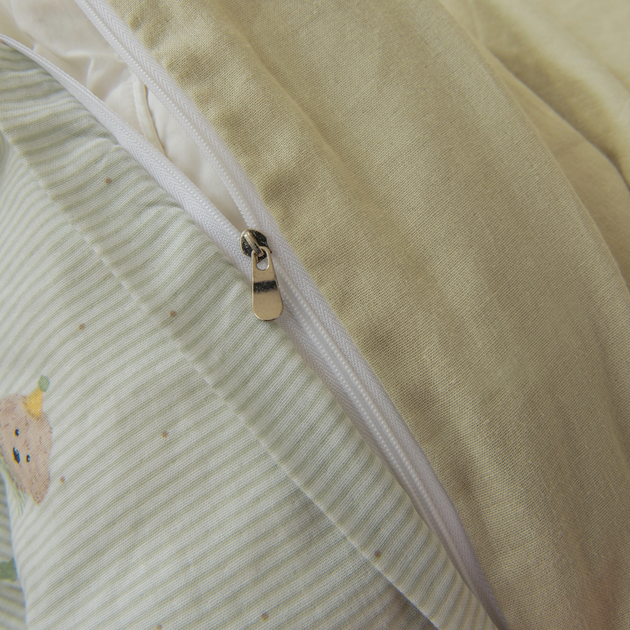 91家纺网 家纺一手货源 找家纺 雯雨家纺 2026新款A类全棉有氧双层纱单被套 布叮狗