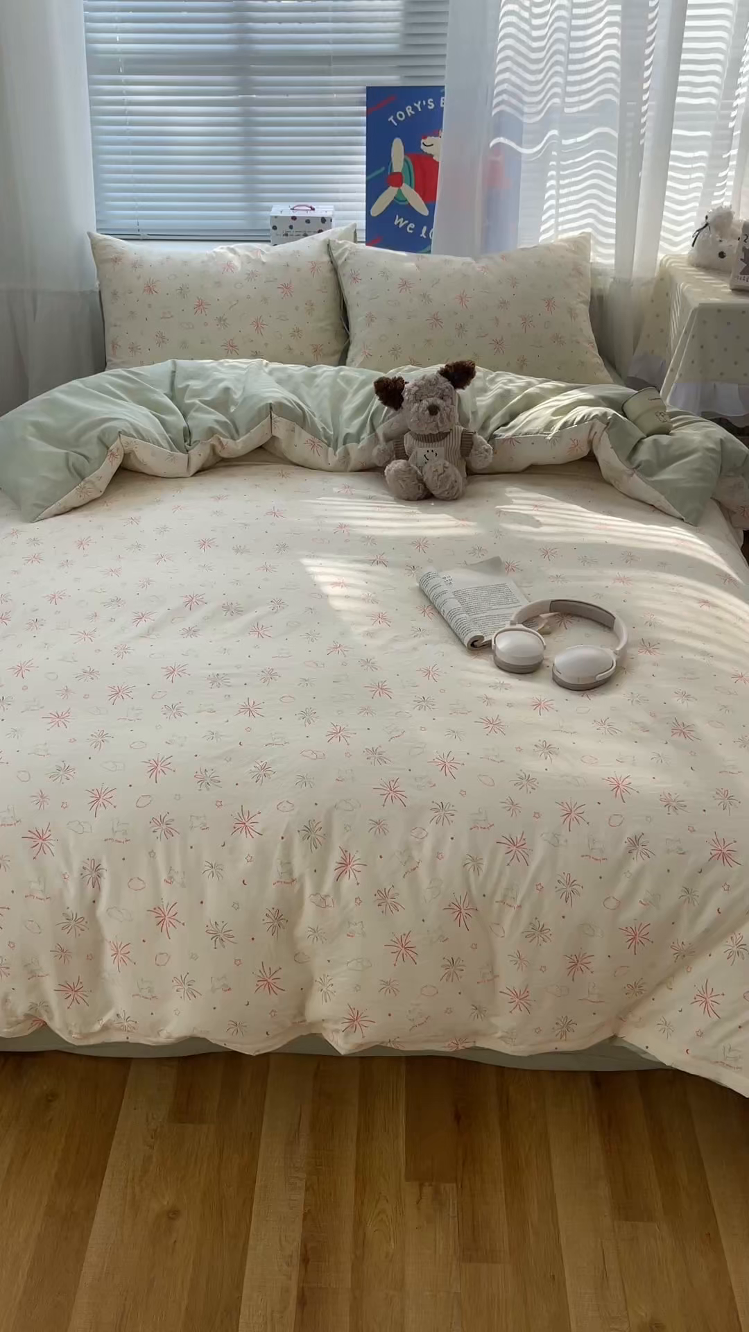 91家纺网 家纺一手货源 找家纺 耀悦家纺 2026新款古法仿棉云朵棉吊边床单童趣四件套-第二弹 烟花梦野