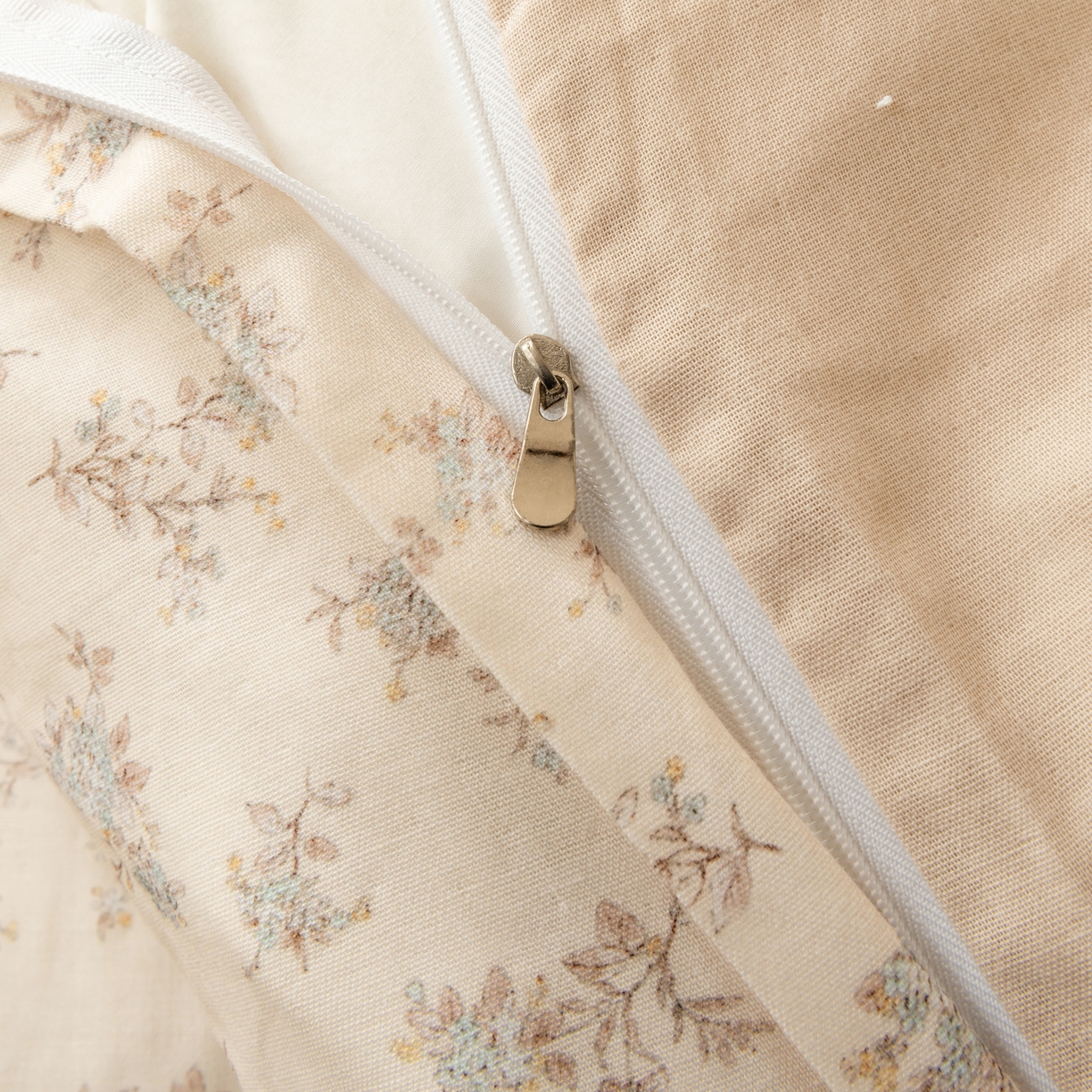 91家纺网 家纺一手货源 找家纺 雯雨家纺 2026新款A类全棉有氧双层纱单被套 落影迷香