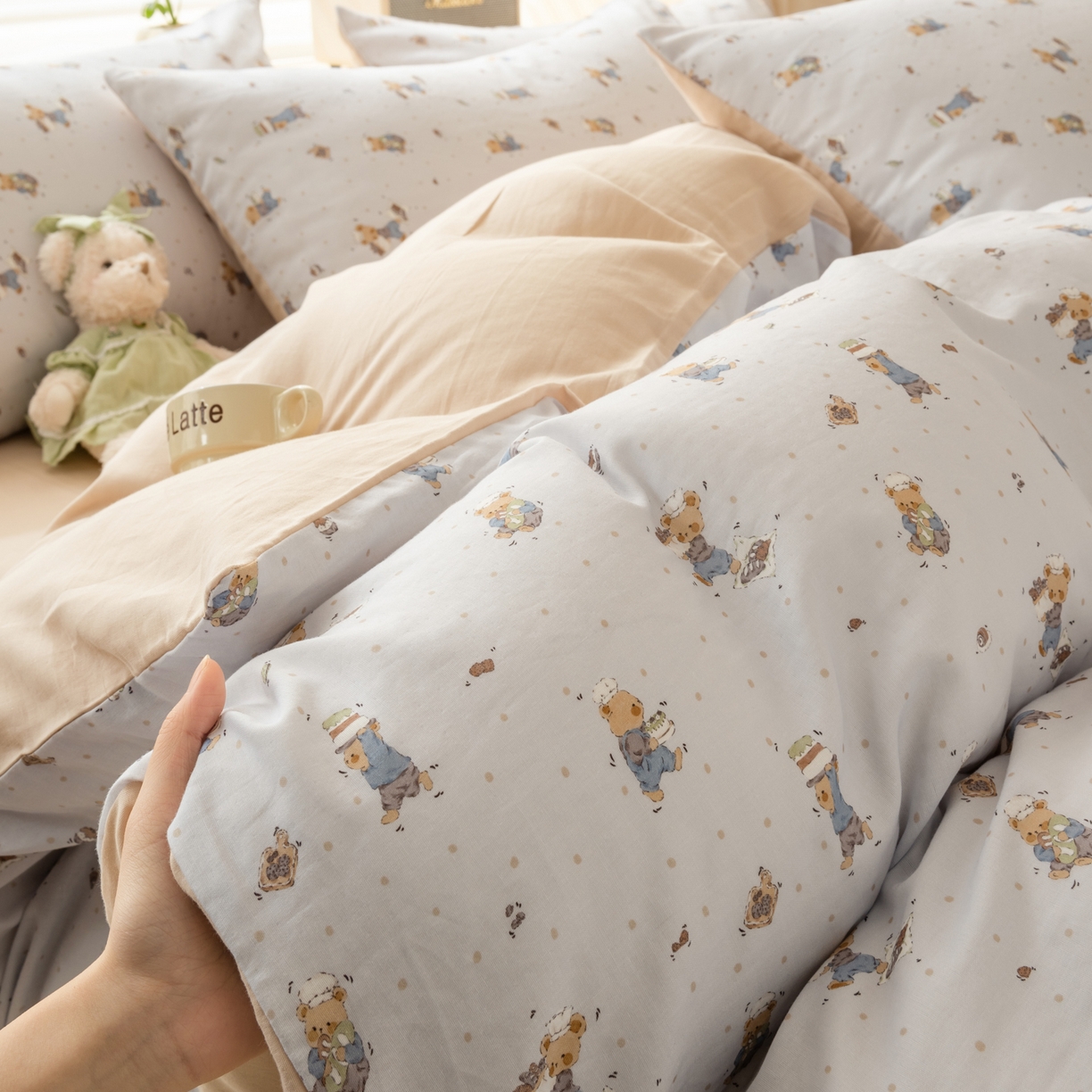 91家纺网 家纺一手货源 找家纺 雯雨家纺 2026新款A类全棉有氧双层纱单被套 小熊礼物