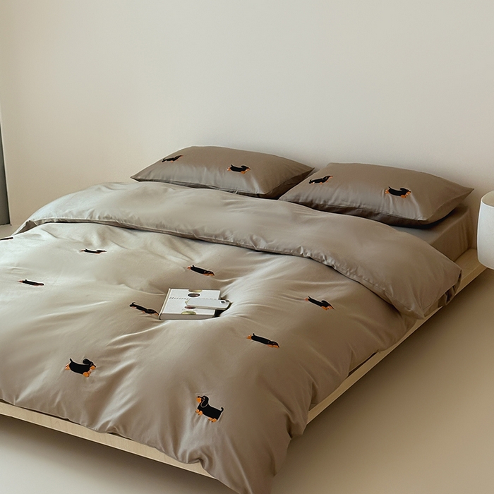 91家纺网 家纺一手货源 找家纺 波比可可 2026春夏系列轻奢居家50s长绒棉全棉纯棉四件套小红书热款 灰犬