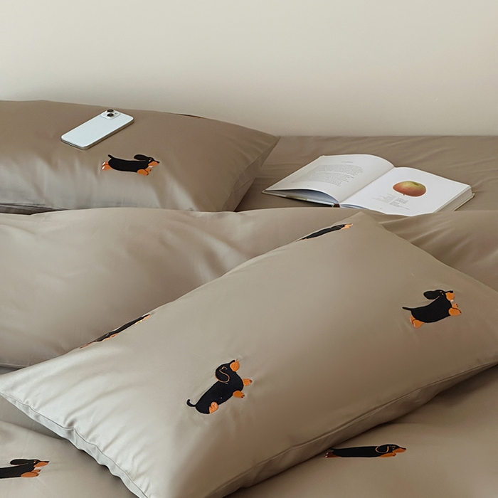 91家纺网 家纺一手货源 找家纺 波比可可 2026春夏系列轻奢居家50s长绒棉全棉纯棉四件套小红书热款 灰犬