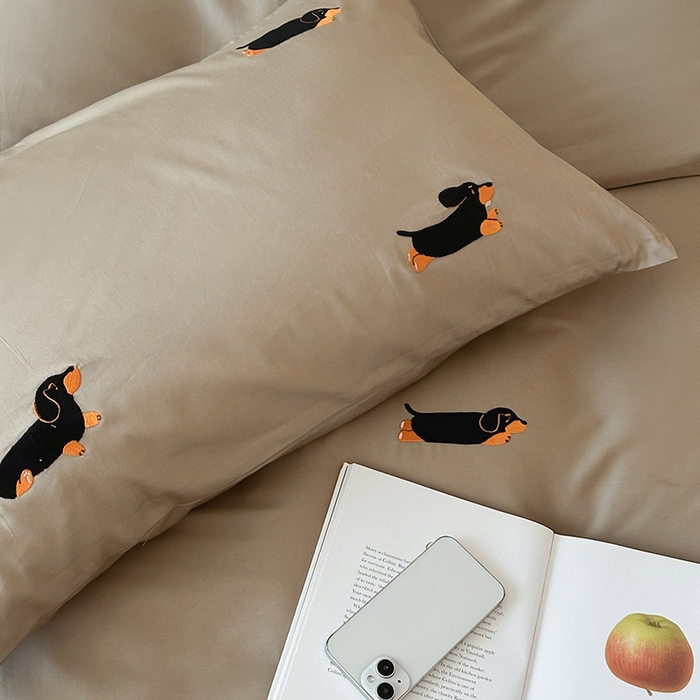 91家纺网 家纺一手货源 找家纺 波比可可 2026春夏系列轻奢居家50s长绒棉全棉纯棉四件套小红书热款 灰犬