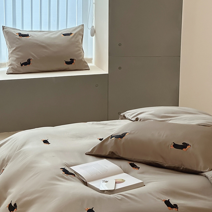 91家纺网 家纺一手货源 找家纺 波比可可 2026春夏系列轻奢居家50s长绒棉全棉纯棉四件套小红书热款 灰犬