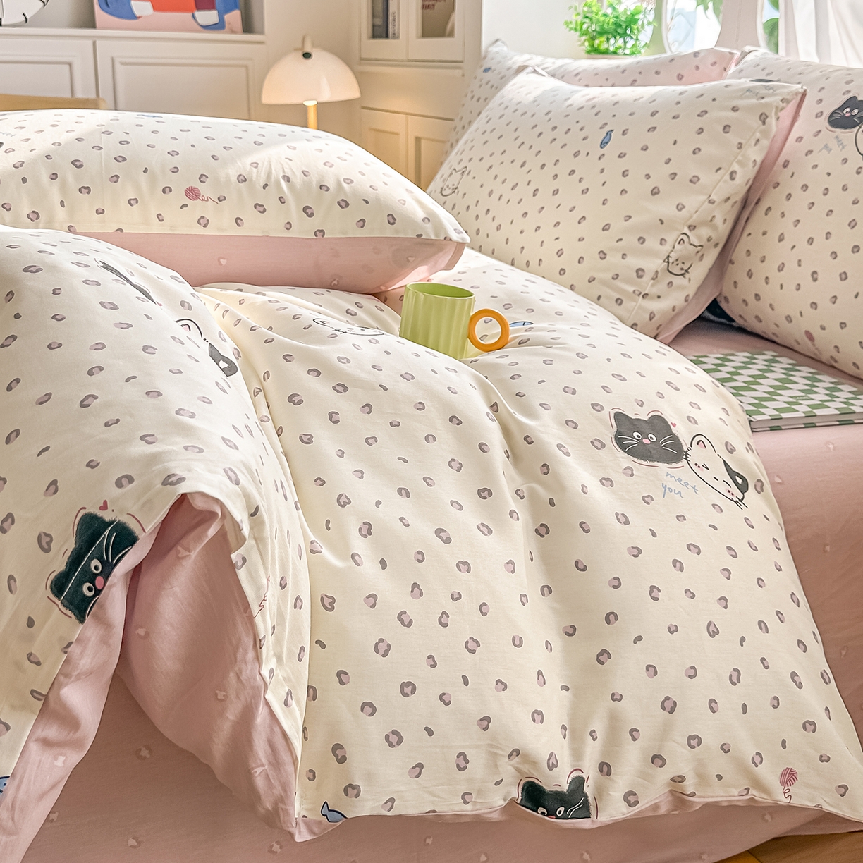 颜选 2026新款全棉印花单被套 粉红顽皮猫