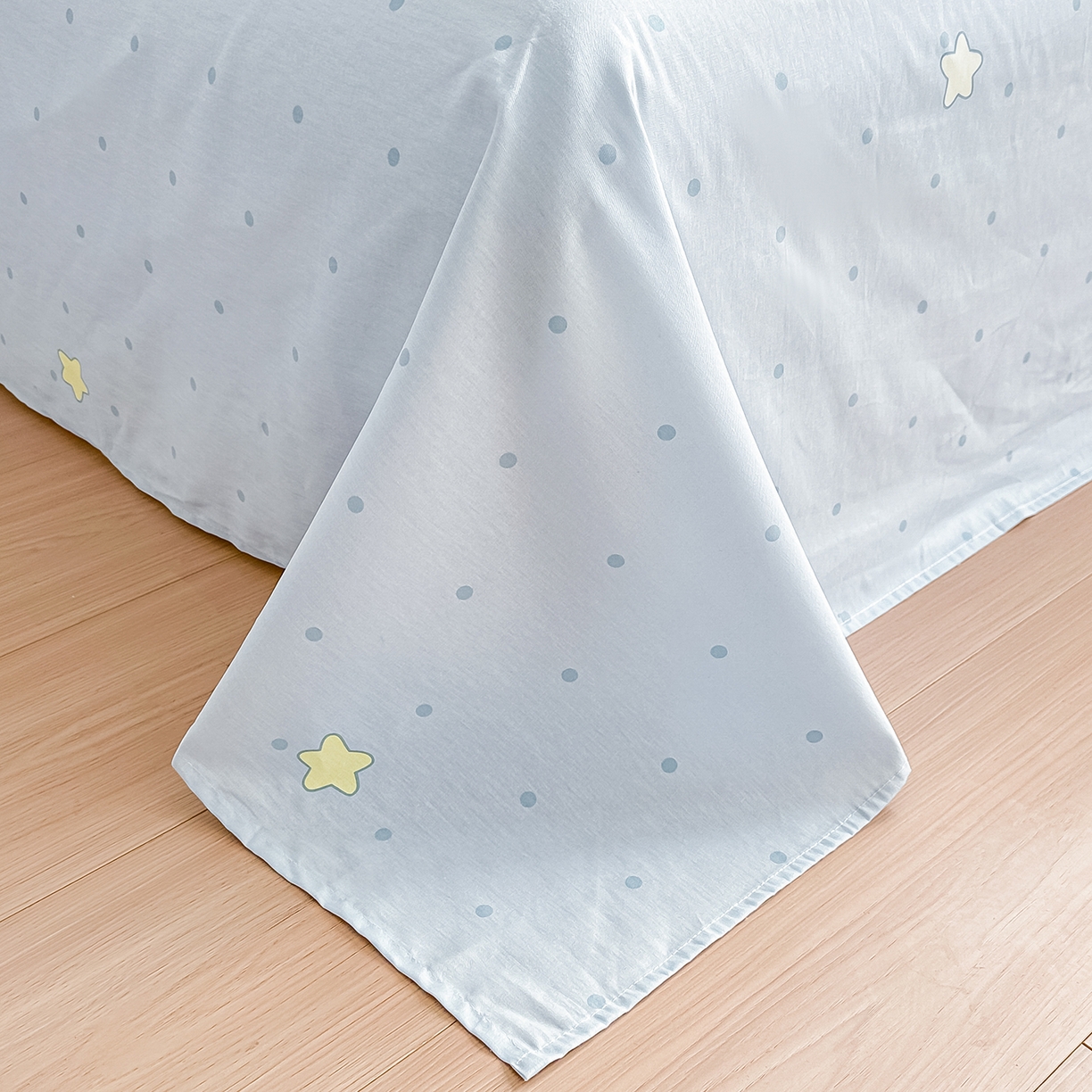 91家纺网 家纺一手货源 找家纺 颜选 2026新款全棉印花单被套 星星狗