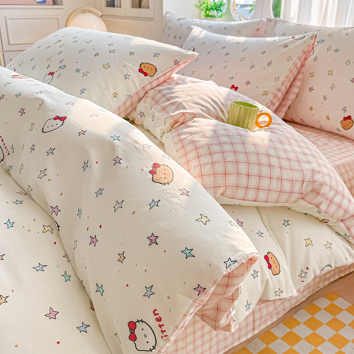 91家纺网 家纺一手货源 找家纺 颜选 2026新款全棉印花单被套 星星凯蒂猫