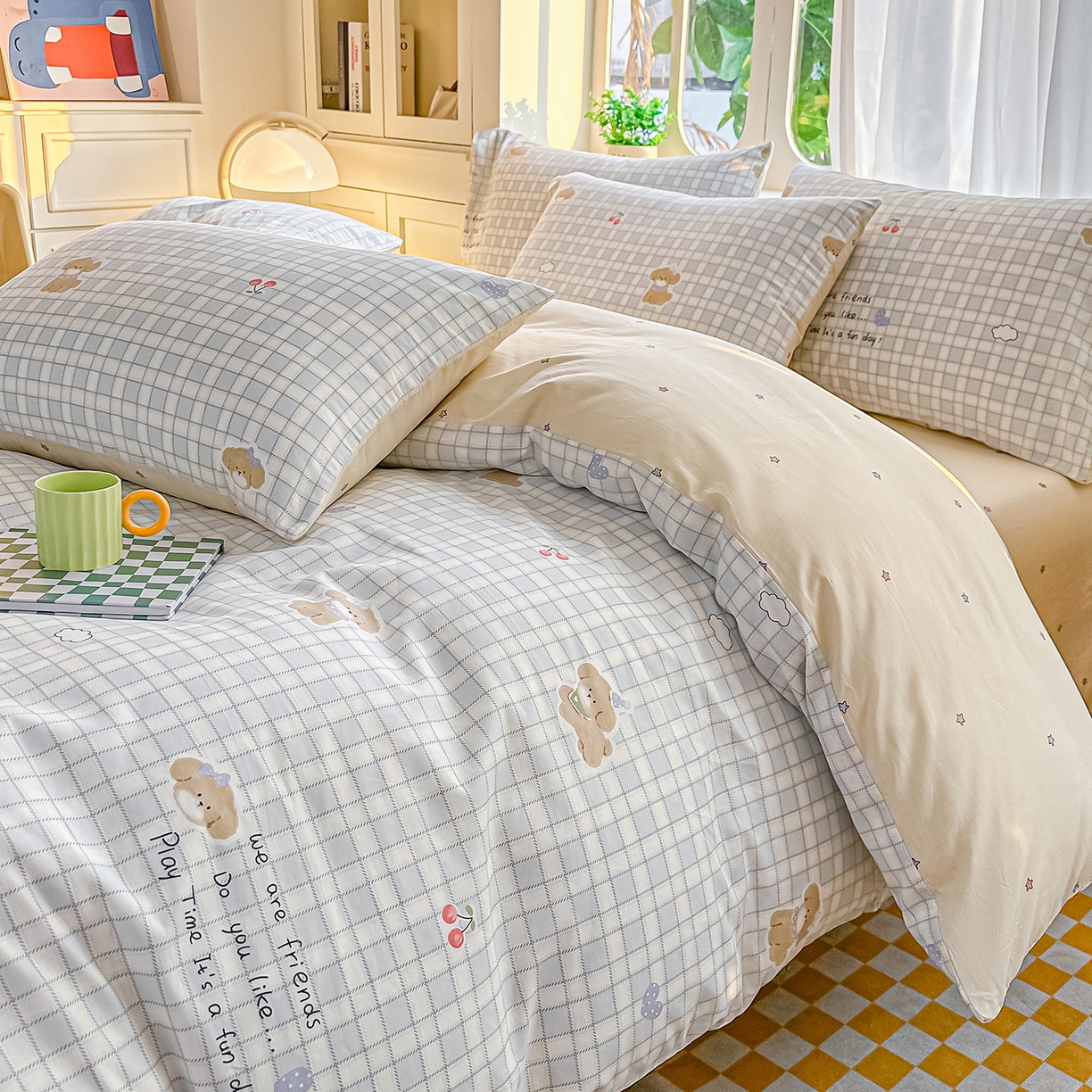 91家纺网 家纺一手货源 找家纺 颜选 2026新款全棉印花单被套 休闲格小狗