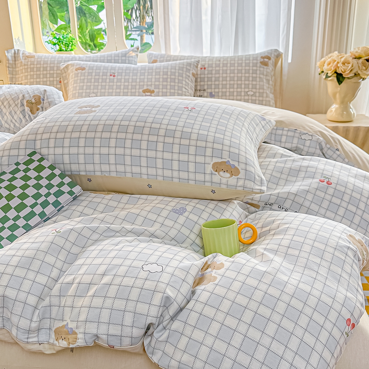 91家纺网 家纺一手货源 找家纺 颜选 2026新款全棉印花单被套 休闲格小狗