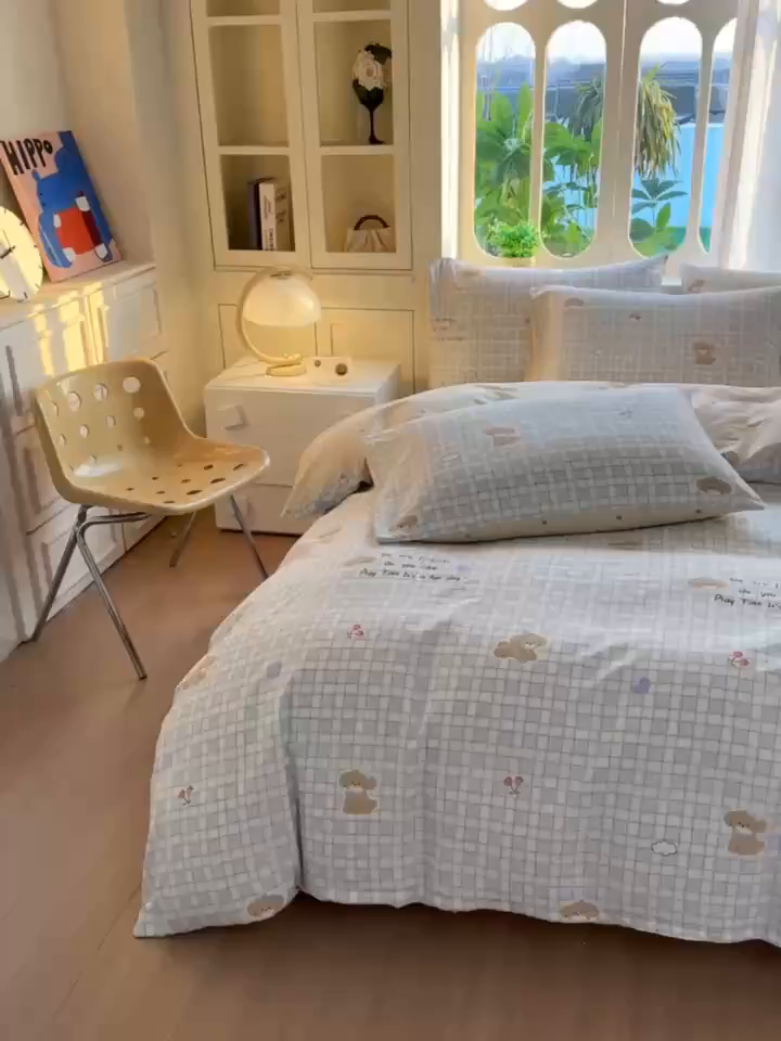 91家纺网 家纺一手货源 找家纺 颜选 2026新款全棉印花单被套 休闲格小狗