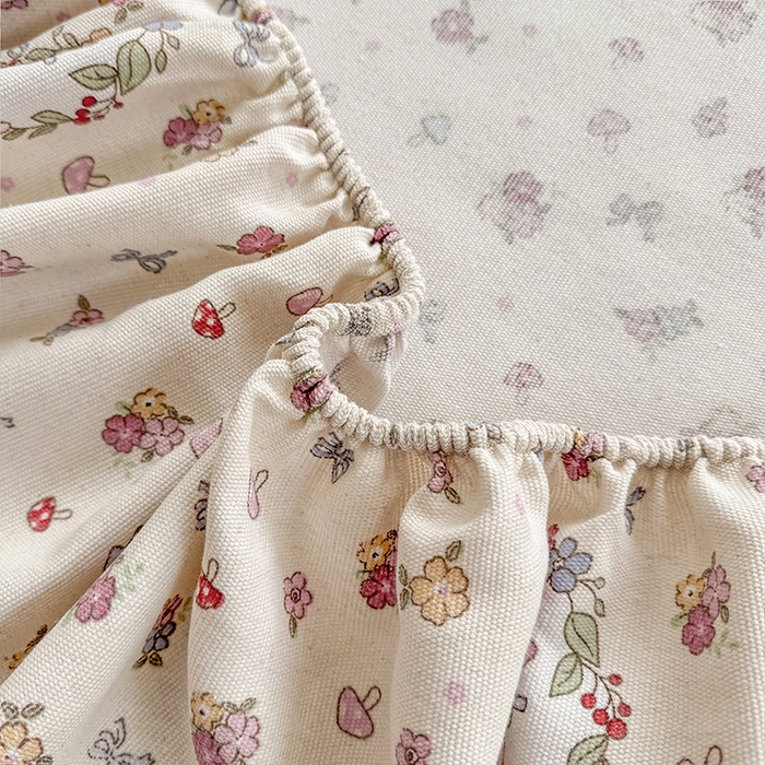 91家纺网 家纺一手货源 找家纺 爱彼家纺 2026新款舒适透气老粗布凉席印花床笠单件-床笠三件套 老粗布床笠-白朵花园