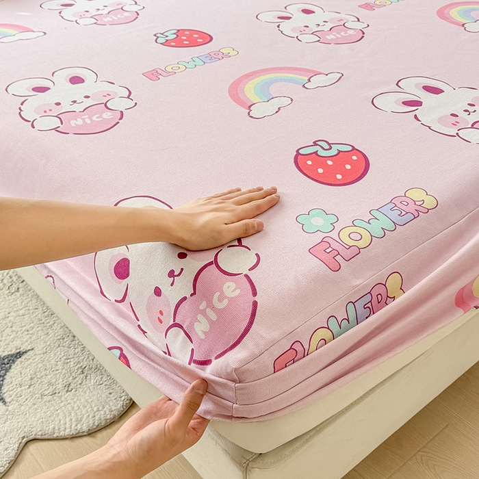 91家纺网 家纺一手货源 找家纺 爱彼家纺 2026新款舒适透气老粗布凉席印花床笠单件-床笠三件套 老粗布床笠-彩虹云兔