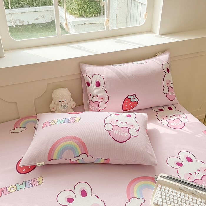 91家纺网 家纺一手货源 找家纺 爱彼家纺 2026新款舒适透气老粗布凉席印花床笠单件-床笠三件套 老粗布床笠-彩虹云兔