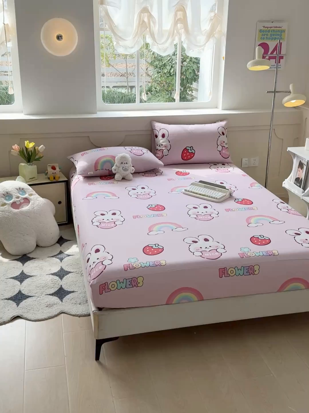 91家纺网 家纺一手货源 找家纺 爱彼家纺 2026新款舒适透气老粗布凉席印花床笠单件-床笠三件套 老粗布床笠-彩虹云兔