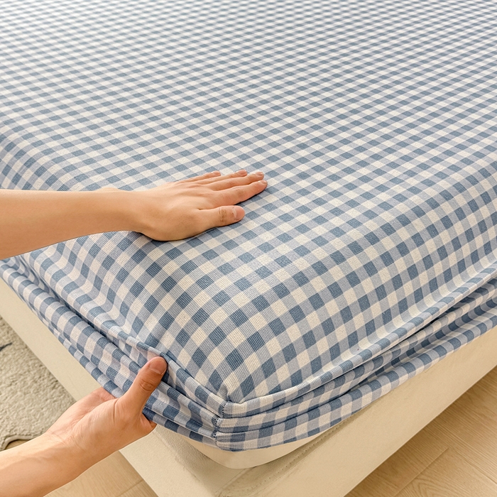 91家纺网 家纺一手货源 找家纺 爱彼家纺 2026新款舒适透气老粗布凉席印花床笠单件-床笠三件套 老粗布床笠-暖阳-天蓝格