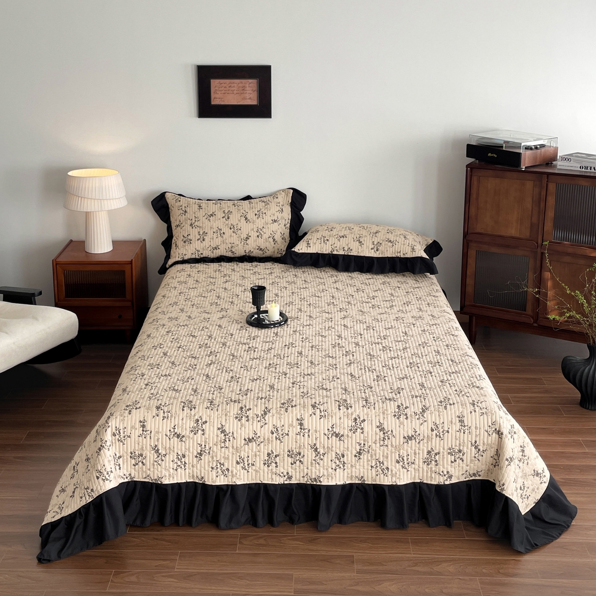 91家纺网 家纺一手货源 找家纺 慕澄家纺 2026新款高克重仿棉碎花床盖四件套 漫漫