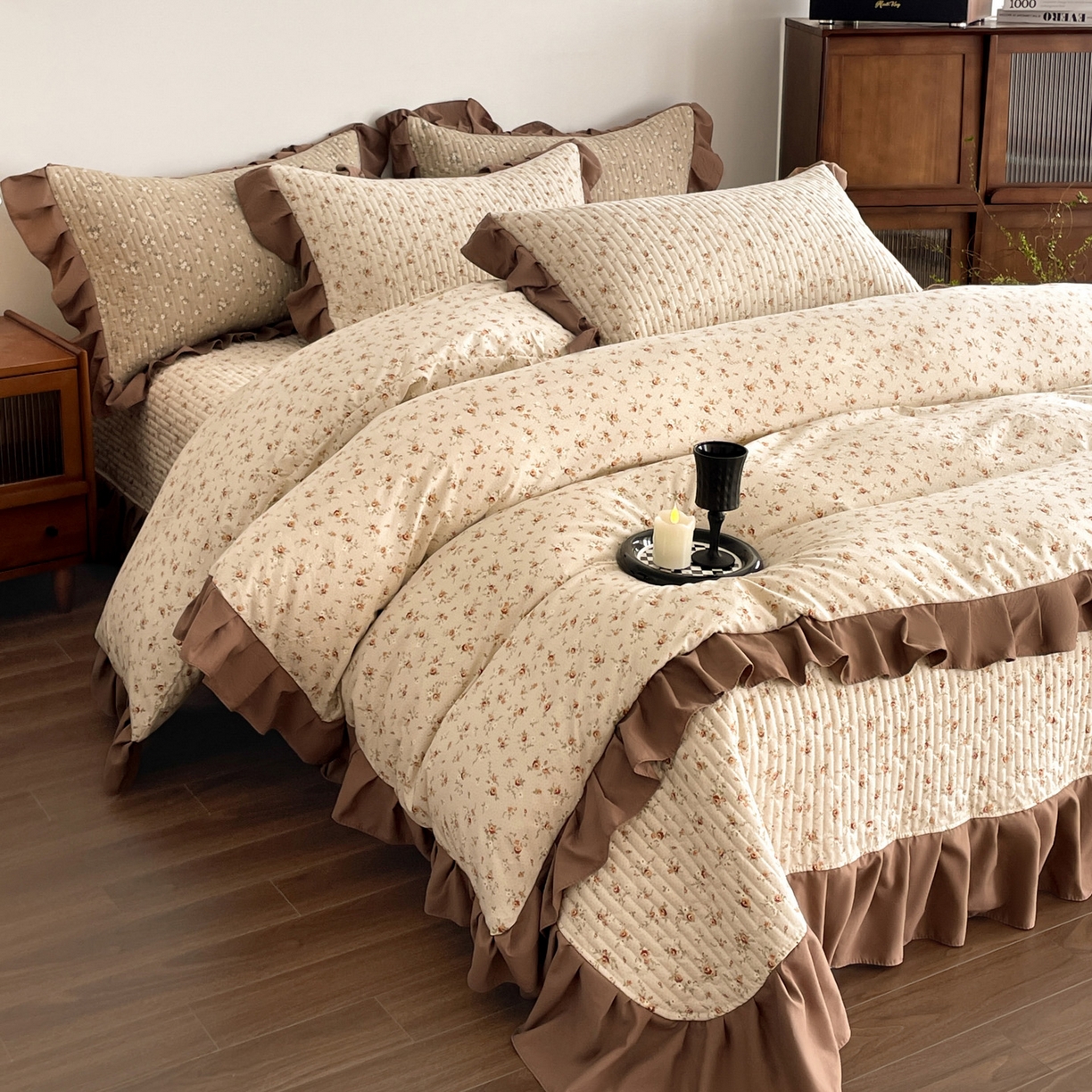 91家纺网 家纺一手货源 找家纺 慕澄家纺 2026新款高克重仿棉碎花床盖四件套 午后