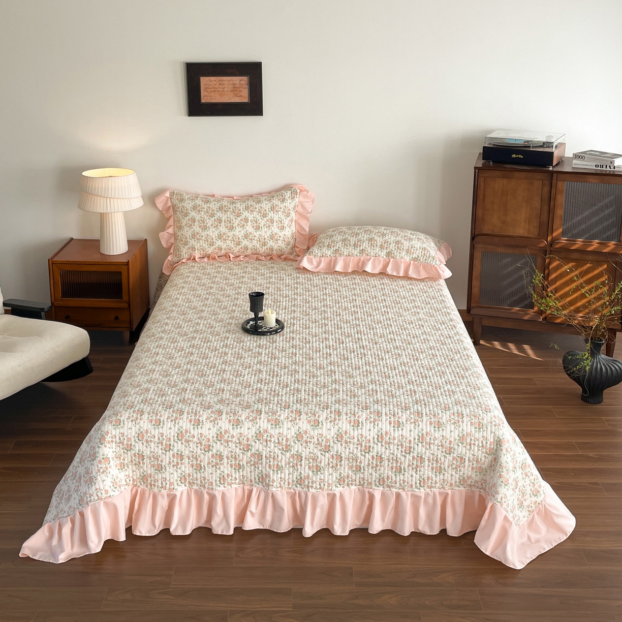 91家纺网 家纺一手货源 找家纺 慕澄家纺 2026新款高克重仿棉碎花床盖四件套 情书