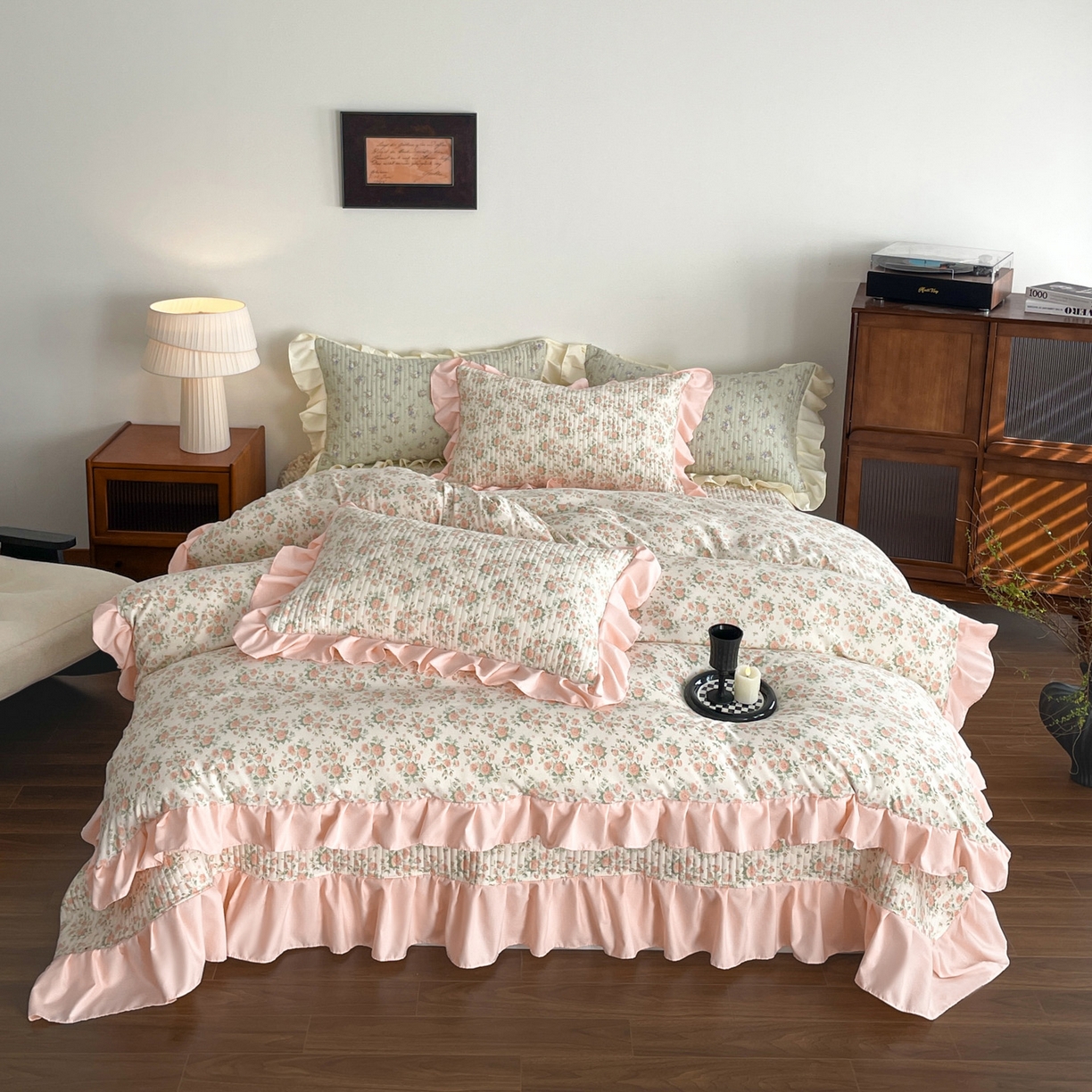 91家纺网 家纺一手货源 找家纺 慕澄家纺 2026新款高克重仿棉碎花床盖四件套 情书