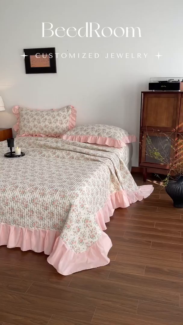 91家纺网 家纺一手货源 找家纺 慕澄家纺 2026新款高克重仿棉碎花床盖四件套 情书