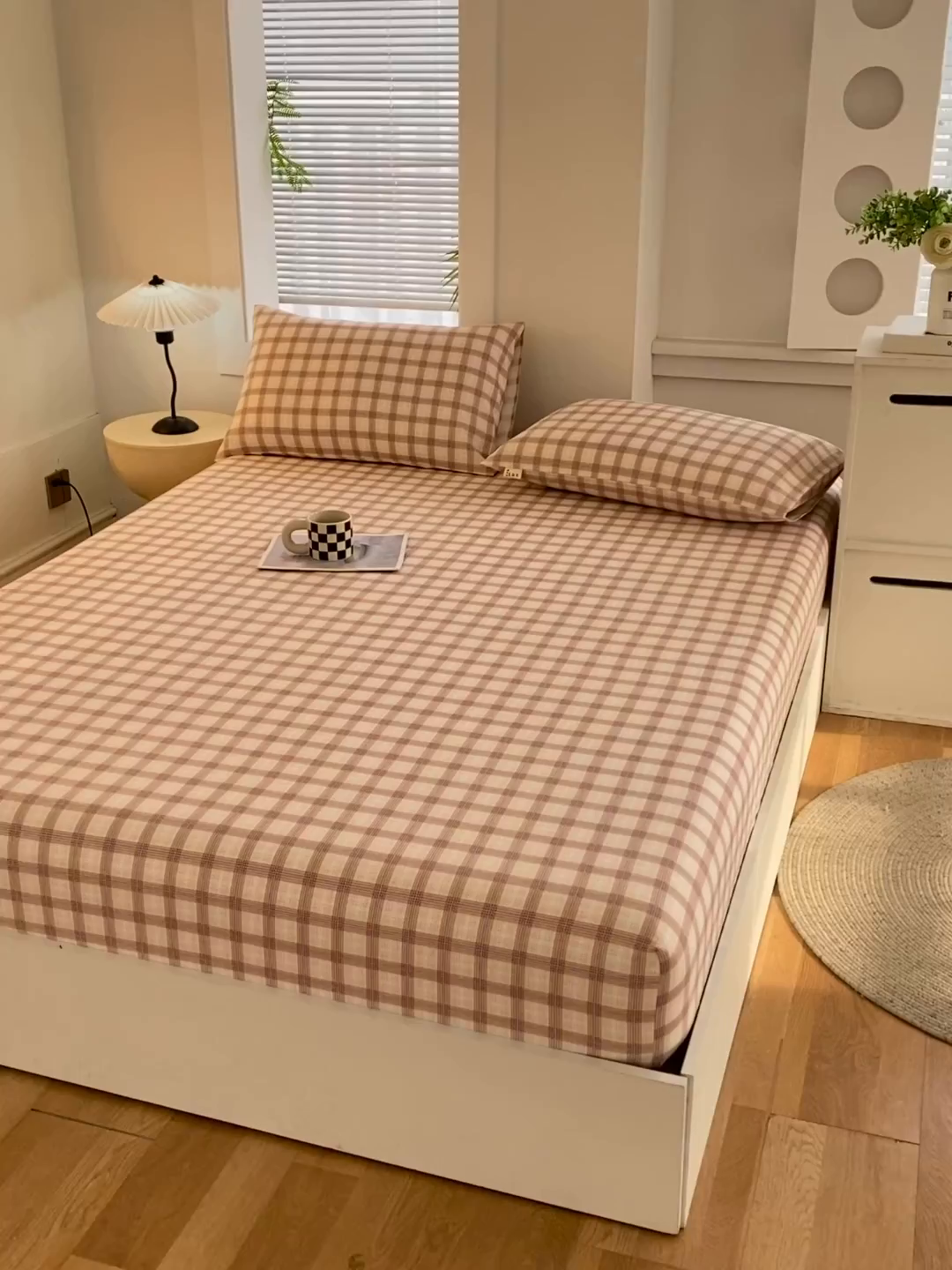 91家纺网 家纺一手货源 找家纺 爱彼家纺 2026新升级细沙卡通印花老粗布床笠直播热门款春夏热款系列一 老粗布床笠-艾格