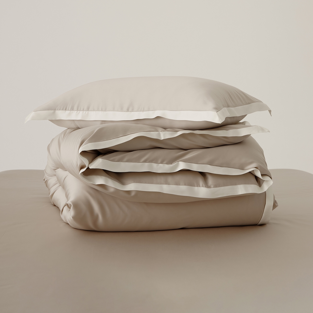 91家纺网 家纺一手货源 找家纺 EH家居 2026春夏新品天丝拼角四件套-南山系列 南山-沉香灰