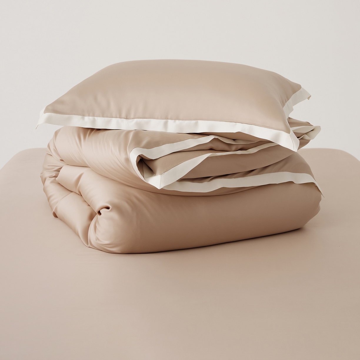 91家纺网 家纺一手货源 找家纺 EH家居 2026春夏新品天丝拼角四件套-南山系列 南山-浅驼色