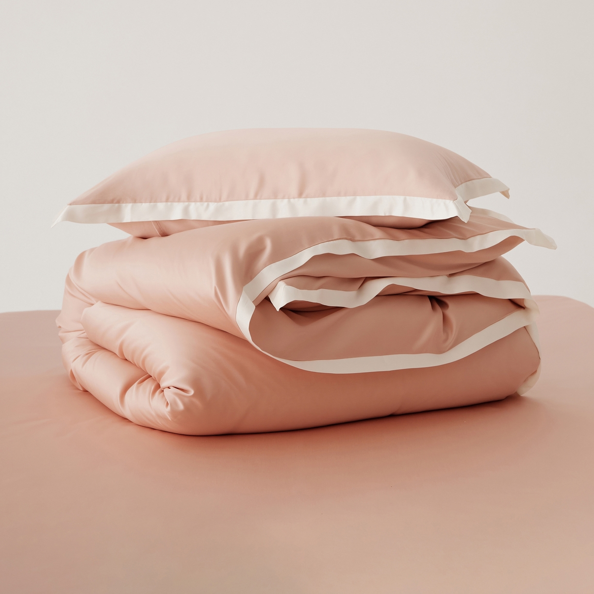 91家纺网 家纺一手货源 找家纺 EH家居 2026春夏新品天丝拼角四件套-南山系列 南山-迷人粉