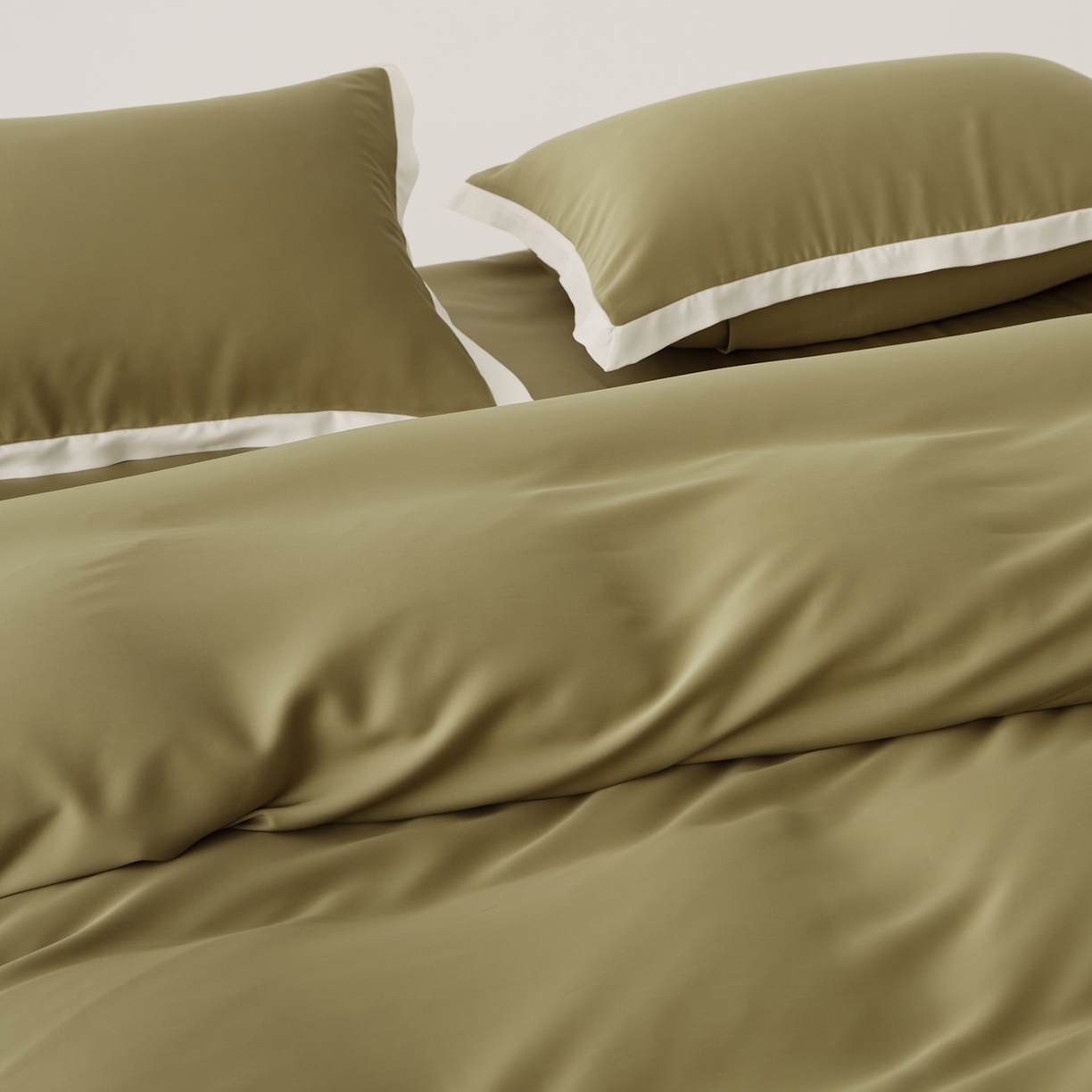 91家纺网 家纺一手货源 找家纺 EH家居 2026春夏新品天丝拼角四件套-南山系列 南山-橄榄绿