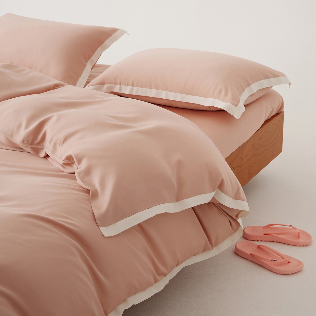 91家纺网 家纺一手货源 找家纺 EH家居 2026春夏新品天丝拼角四件套-南山系列 南山-迷人粉