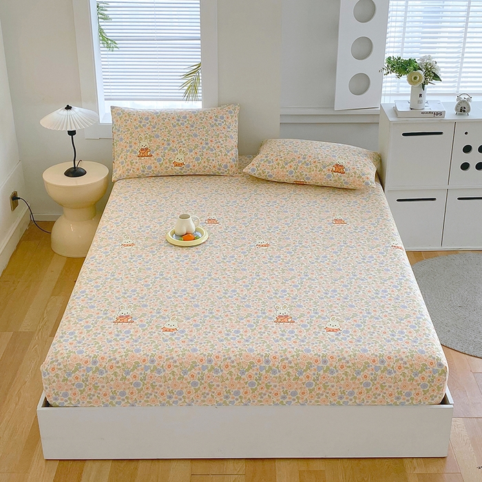 91家纺网 家纺一手货源 找家纺 爱彼家纺 2026新升级细沙卡通印花老粗布床笠直播热门款春夏热款系列一 老粗布床笠-繁花兔影