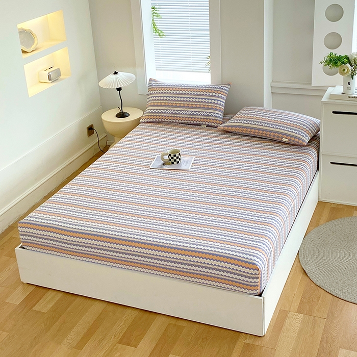 91家纺网 家纺一手货源 找家纺 爱彼家纺 2026新升级细沙卡通印花老粗布床笠直播热门款春夏热款系列一 老粗布床笠-向往蓝条