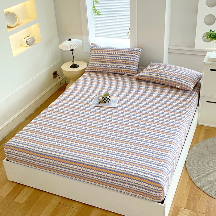 91家纺网 家纺一手货源 找家纺 爱彼家纺 2026新升级细沙卡通印花老粗布床笠直播热门款春夏热款系列一 老粗布床笠-向往蓝条