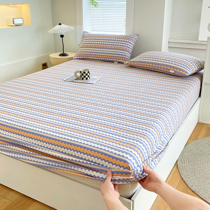 91家纺网 家纺一手货源 找家纺 爱彼家纺 2026新升级细沙卡通印花老粗布床笠直播热门款春夏热款系列一 老粗布床笠-向往蓝条