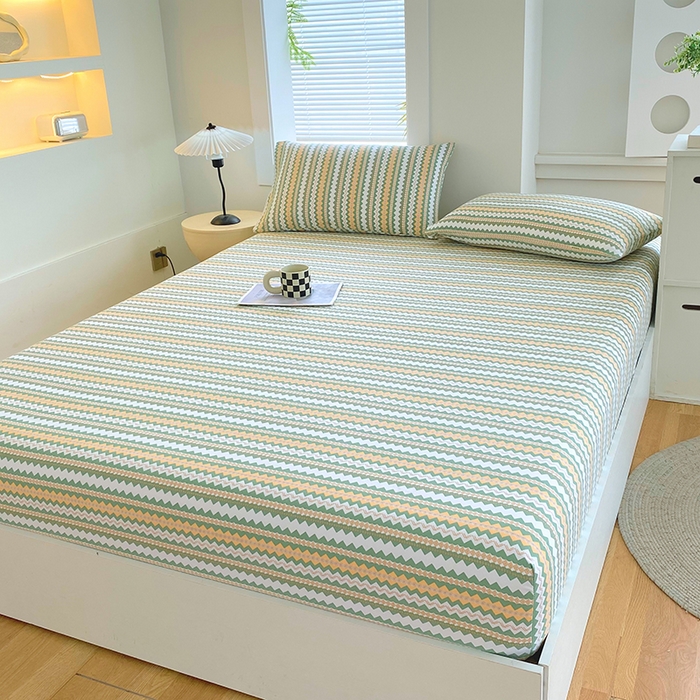 91家纺网 家纺一手货源 找家纺 爱彼家纺 2026新升级细沙卡通印花老粗布床笠直播热门款春夏热款系列一 老粗布床笠-向往条绿