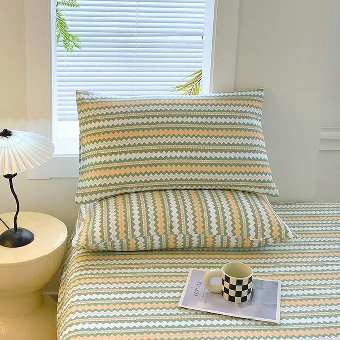 91家纺网 家纺一手货源 找家纺 爱彼家纺 2026新升级细沙卡通印花老粗布床笠直播热门款春夏热款系列一 老粗布床笠-向往条绿