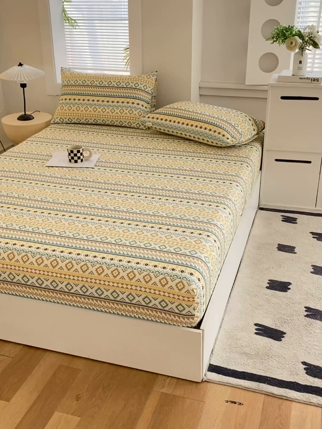 91家纺网 家纺一手货源 找家纺 爱彼家纺 2026新升级细沙卡通印花老粗布床笠直播热门款春夏热款系列一 老粗布床笠-向往条绿